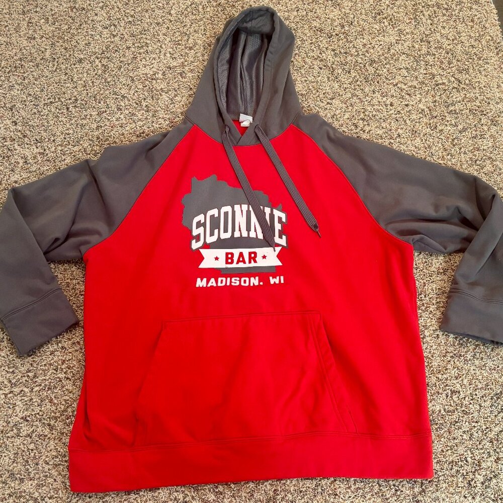 ~~UW WISCONSIN BADGERS BUCKY SCONNIE BAR XXL HOODIE  BEST WISCONSIN BADGERS VIN